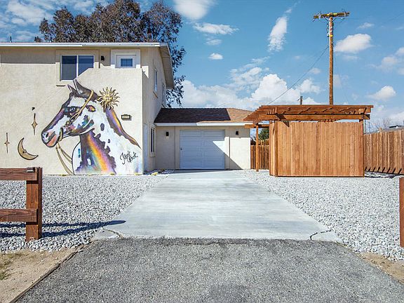 3rd image of 61786 Desert Air Rd