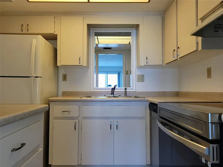 400 64th Ave #1001W — Photo 7