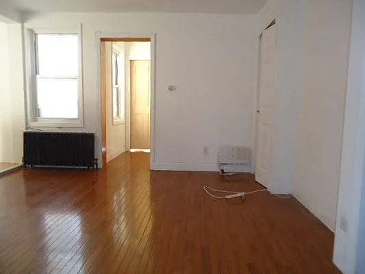 Rented by Hakeem Shahid, LREB | media 6