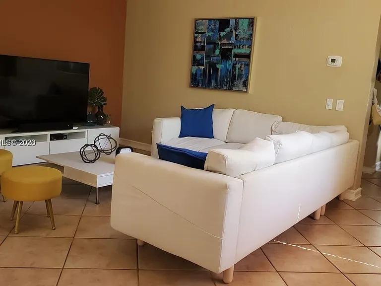 449 Silver Palm Way #449 — Photo 5