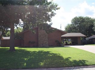 1102 Coffield St, Bowie, TX 76230