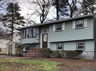 14 Joanne Rd, Burlington, MA 01803