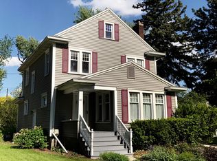 410 Bartlett St, Lansing, MI 48915