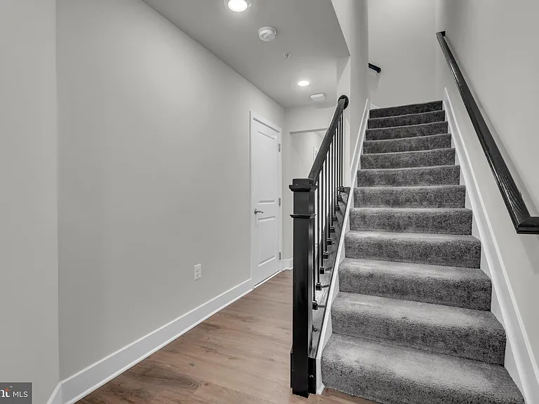 5754 Frederick Douglas Pl — Photo 17