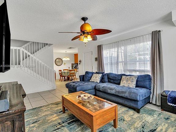 4th image of 6403 Dryden Ct