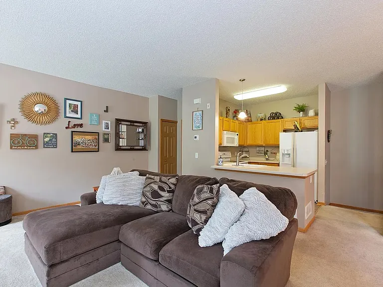 6893 Pine Crest Trl S — Photo 14