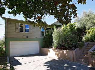 9916 Golf Links Rd, Oakland, CA 94605