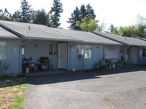 Building Photo 4
