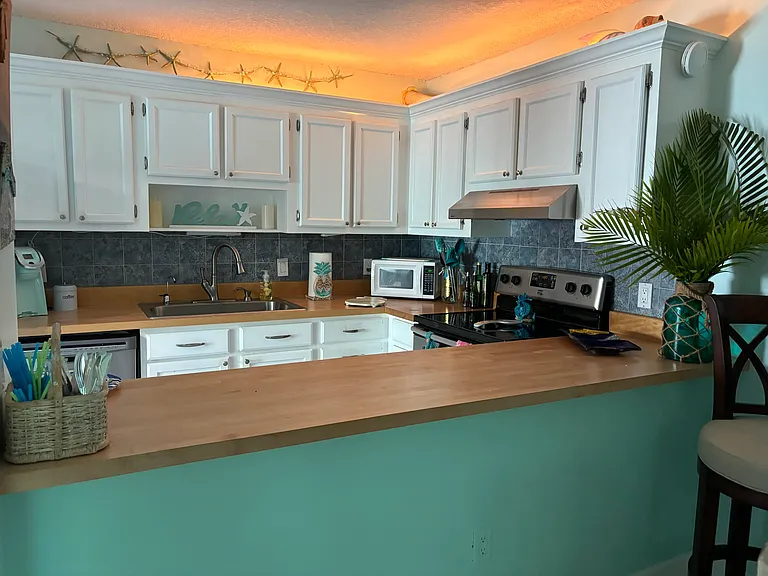 825 Center St #21B — Photo 13