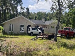 33 Riverdale Dr, Broxton, GA 31519