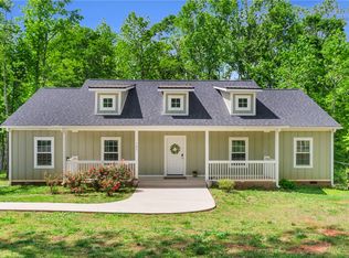 137 Boxwood Ln, Anderson, SC 29621