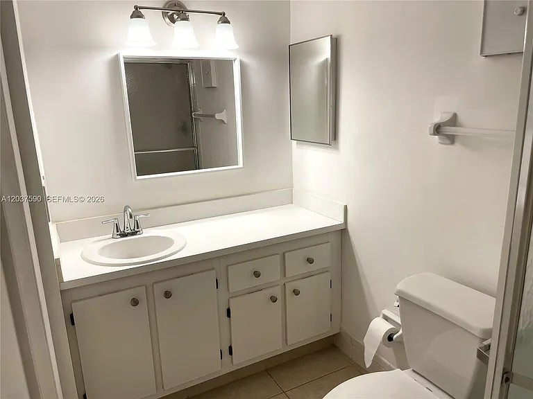 9531 Seagrape Dr #305 — Photo 18