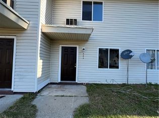 404 Monticello Dr, Hopewell, VA 23860