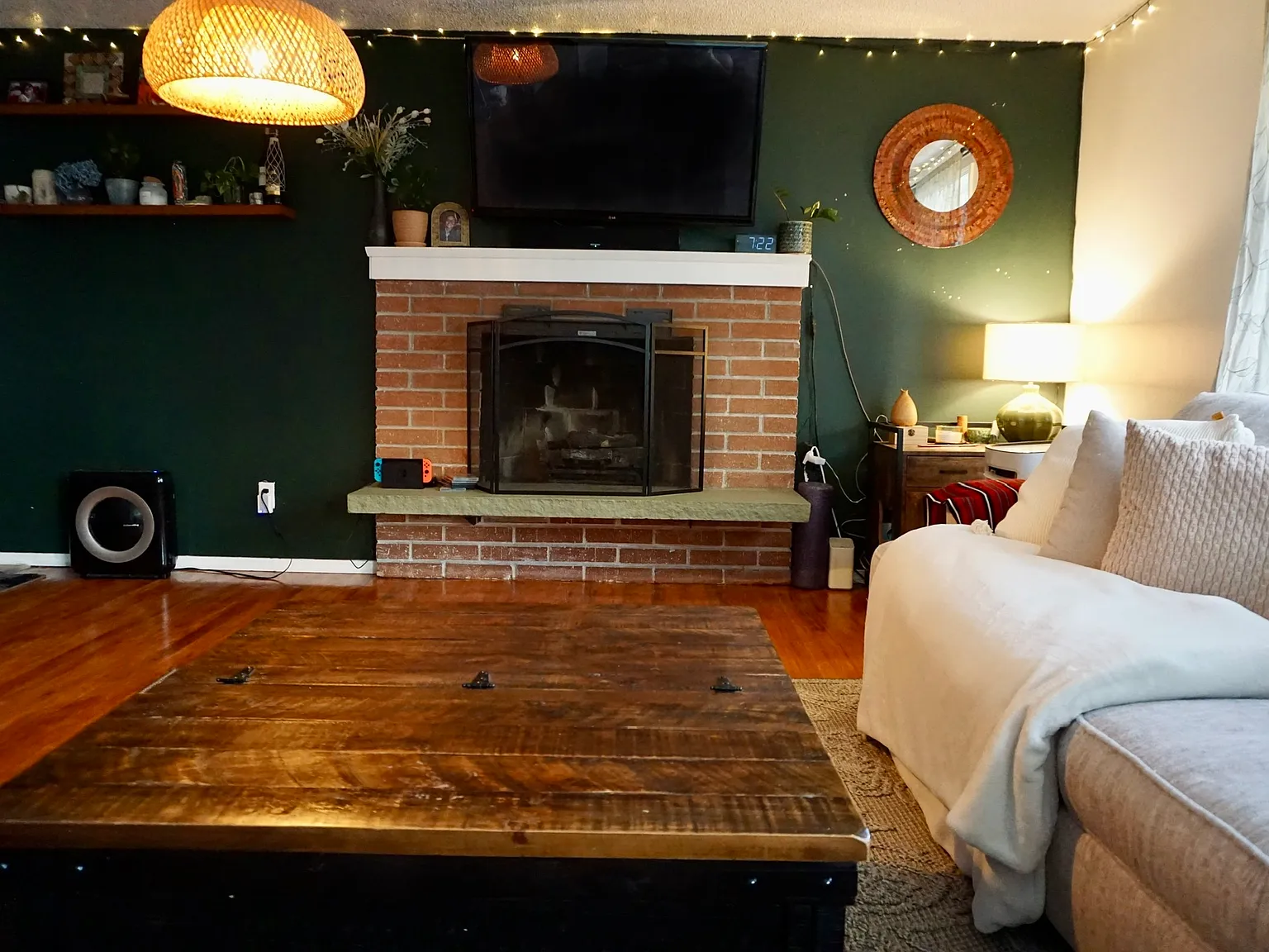 5 bed, 2020 sqft, $1,100 — Photo 2