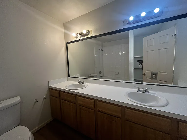11807 Chetman Dr #A — Photo 32