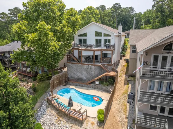 204 Houston Dr, Hot Springs, AR 71913