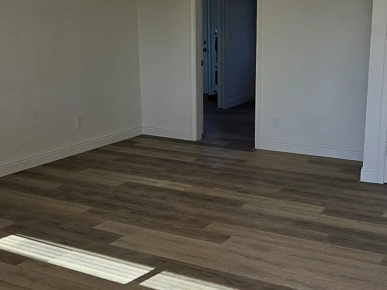 10260 N Pezzi Rd — Photo 2