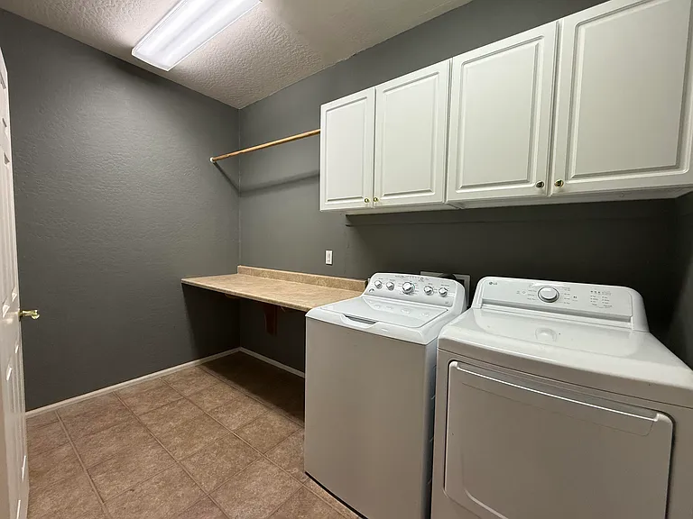 10592 W Alex Ave — Photo 22