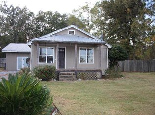 17126 Charley Johns St NW, Blountstown, FL 32424