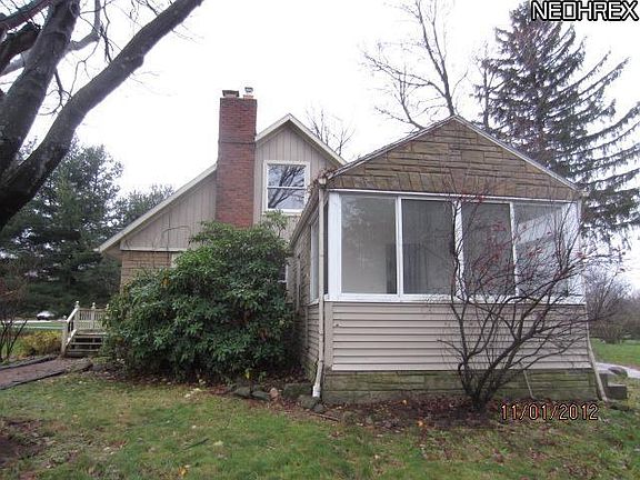 2nd image of 751 Northeast Ave
