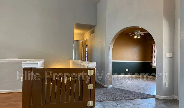 629 W Kenosha Dr — Photo 6