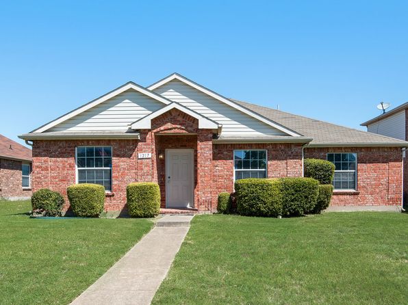 1217 Springwater Dr