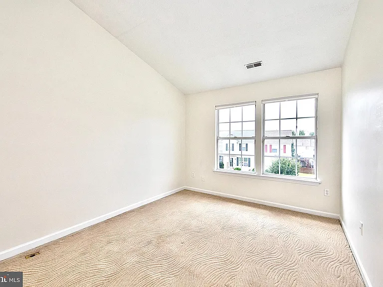 130 Spencer Cir — Photo 22