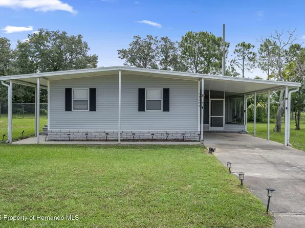 15472 Brookridge Blvd, Brooksville, FL 34613