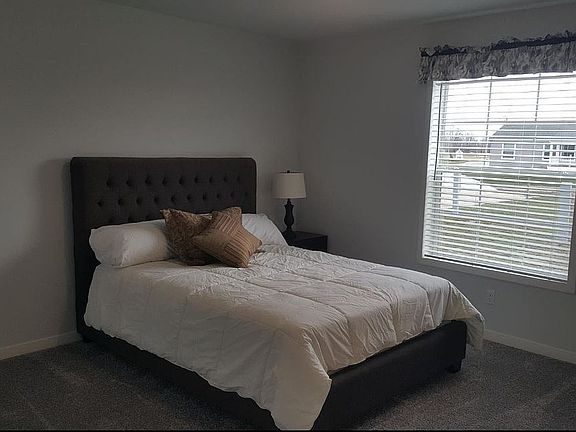5th image of 5215 Hollow Ln
