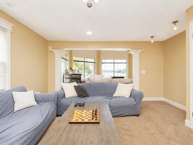 4156 Lamont Dr — Photo 21