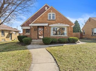 3554 South 14th STREET, Milwaukee, WI 53221