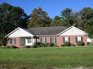 6851 Timber Cove Dr, Meridian, MS 39305