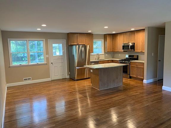 Kitchen and Diningroom