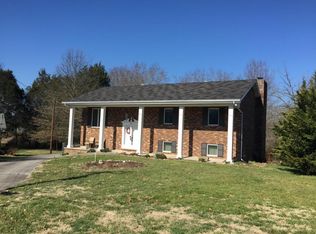 7321 Arlie Dr, Knoxville, TN 37918