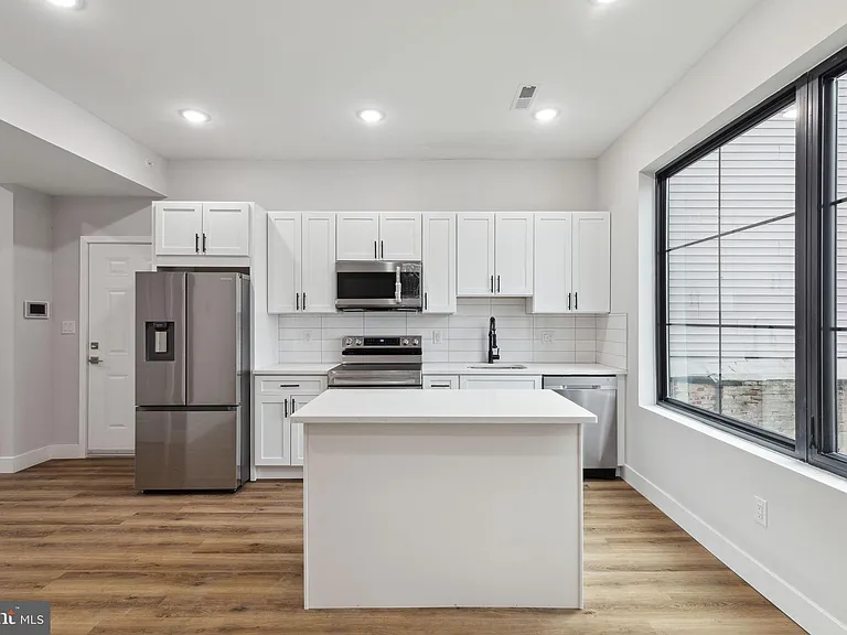 1840 N Gratz St #42-3 — Photo 8