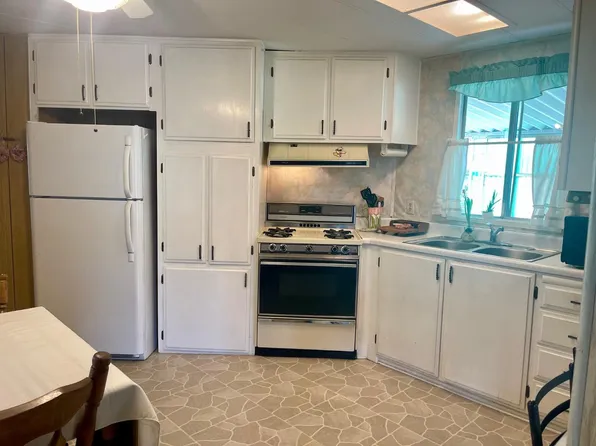 117 Cambria Cir, Citrus Heights, CA 95621