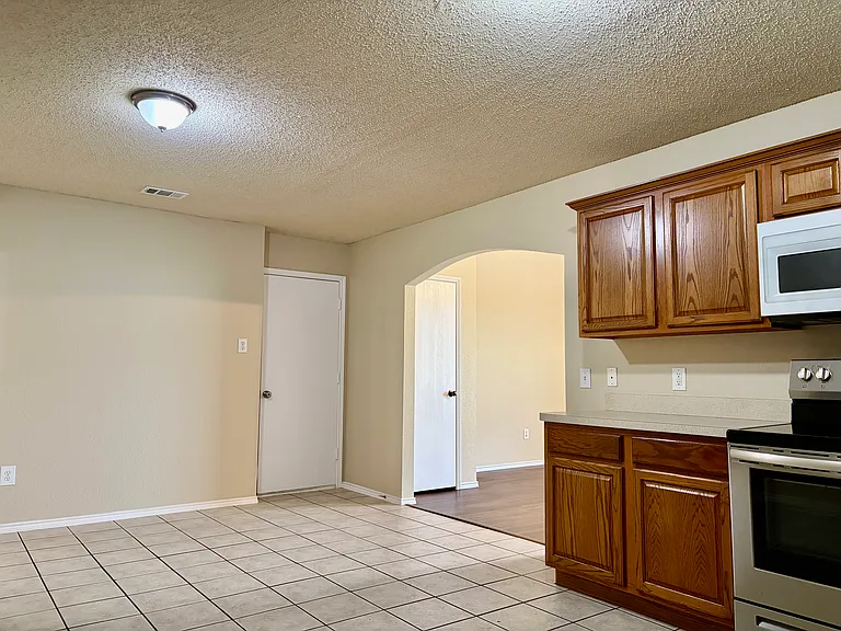 4945 Diamond Trace Trl — Photo 6