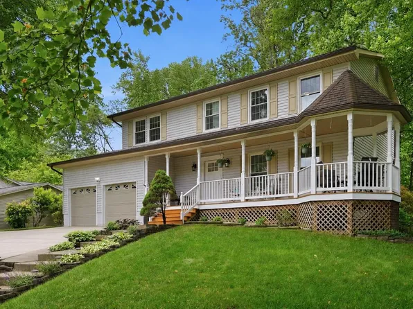 2515 Tabor Ct, Woodbridge, VA 22191
