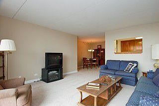 Living Room / Dining Room