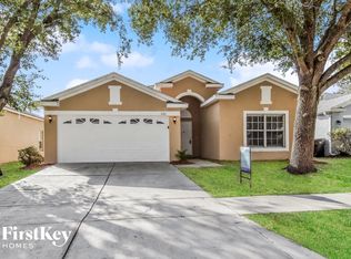 722 Parsons Pointe St, Seffner, FL 33584