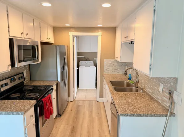 771 Iverson Point Way, Oceanside, CA 92058