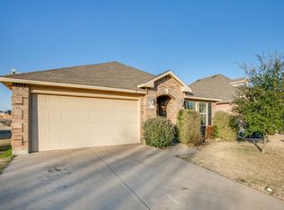 6012 Deck House Rd, Fort Worth, TX 76179