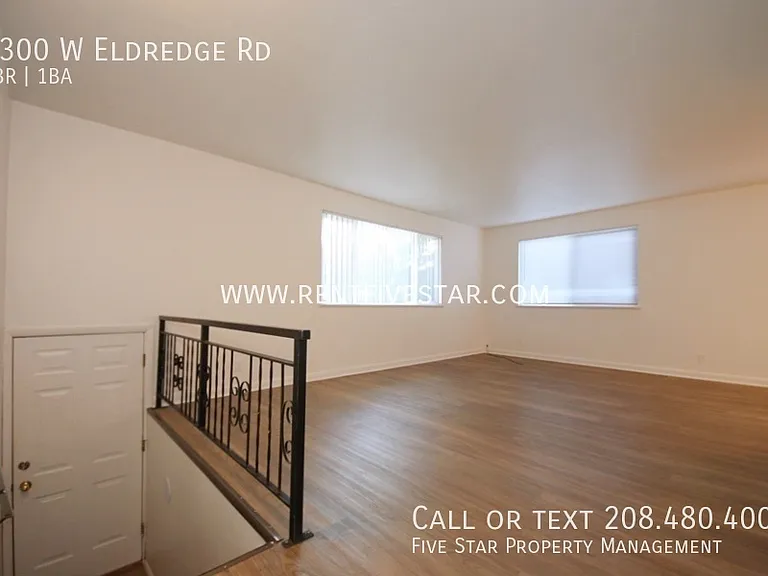 1300 W Eldredge Rd — Photo 3