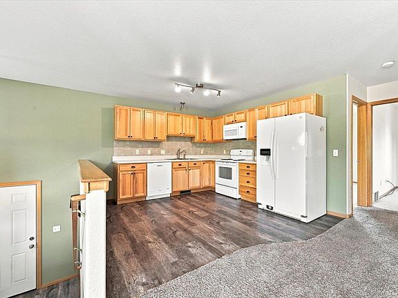 5th image of 1802 Sugar Creek Pl