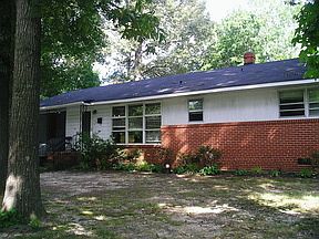 2nd image of 1102 Lucille Ave