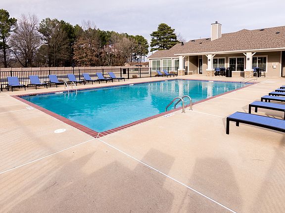 5th image of 6 Willow Creek Ln #2105