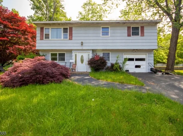 31 Lincoln Ave, Ogdensburg Boro, NJ 07439