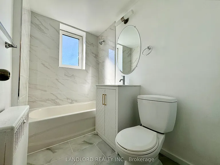 36 Wood Glen Rd #302 — Photo 7