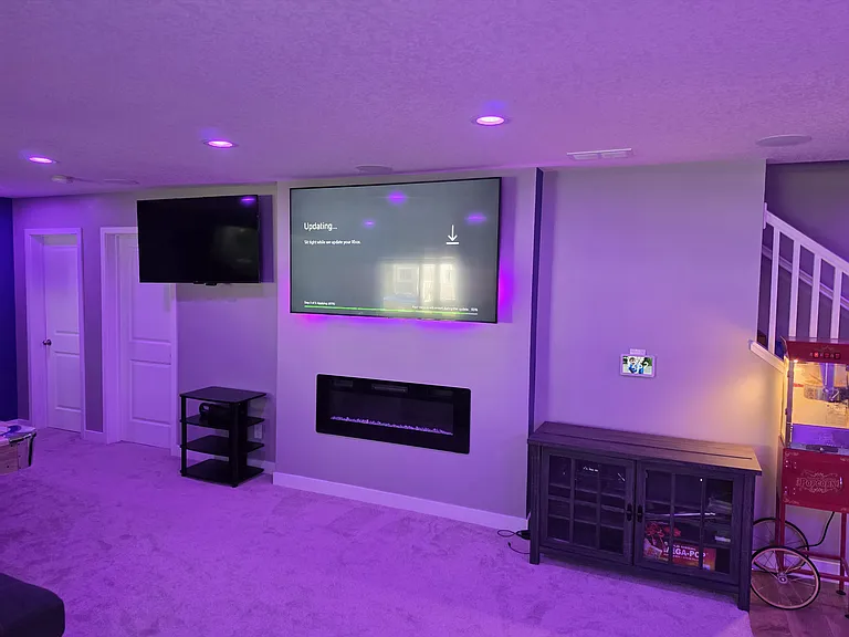 14021 Cheshire Ln N — Photo 16