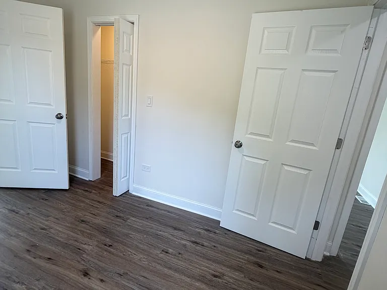 260 W Lincoln Hwy — Photo 38